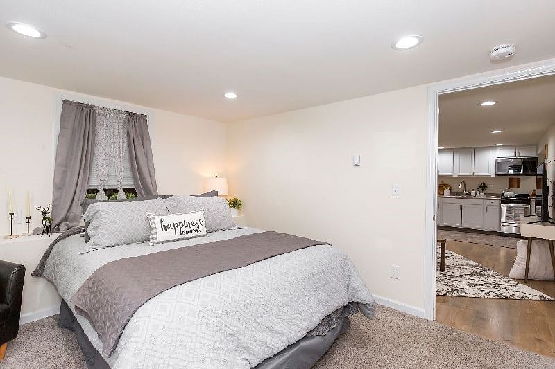 Furnished Finder property 440189_1 photo 13
