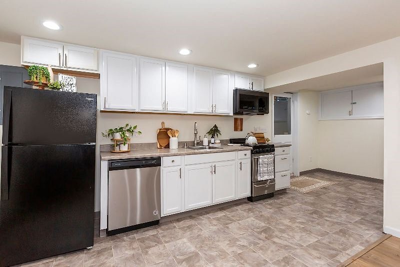 Furnished Finder property 440189_1 photo 8
