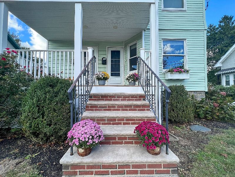 Furnished Finder property 440208_1 photo 3