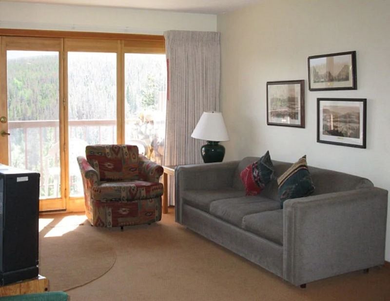 Living room looking ~ 60-degrees to the right of former image.