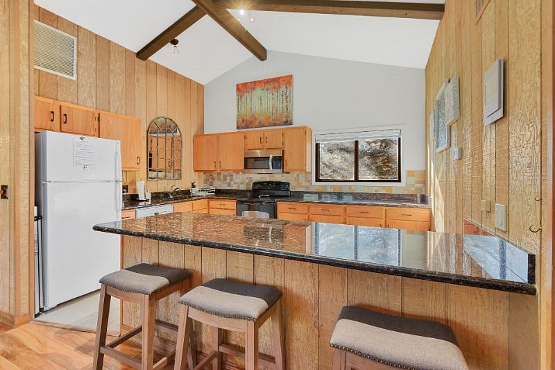 Furnished Finder property 440226_1 photo 10