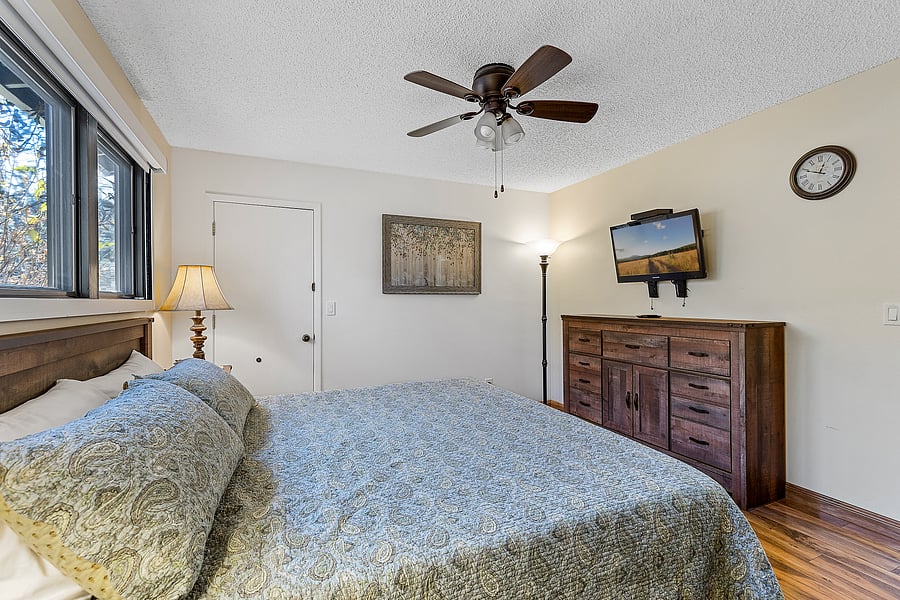 Furnished Finder property 440226_1 photo 17