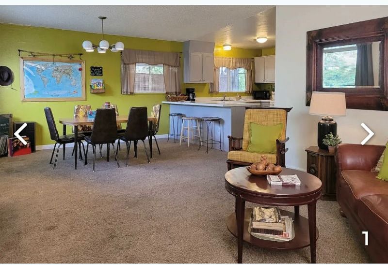Furnished Finder property 440281_1 photo 2