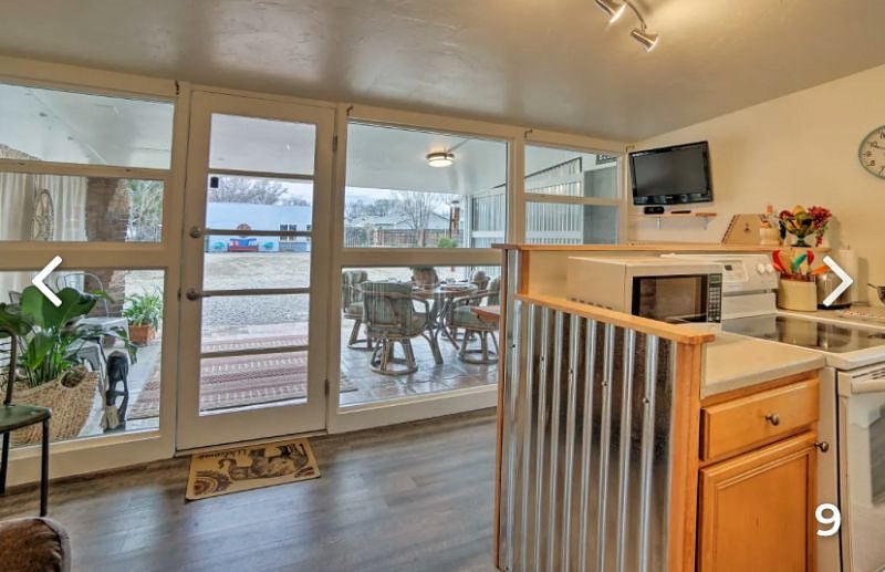 Furnished Finder property 440281_2 photo 9
