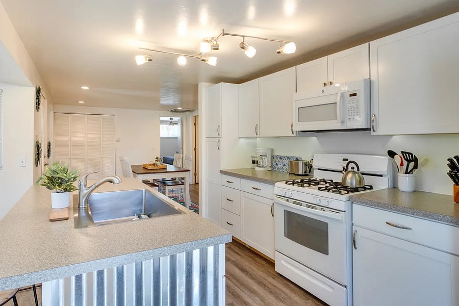 Furnished Finder property 440281_3 photo 3