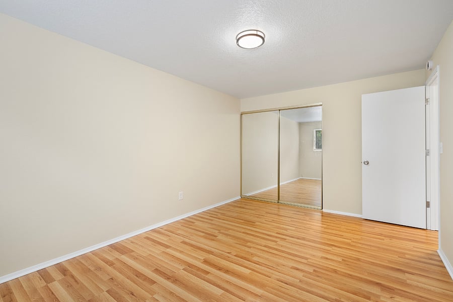 Furnished Finder property 440344_1 photo 8