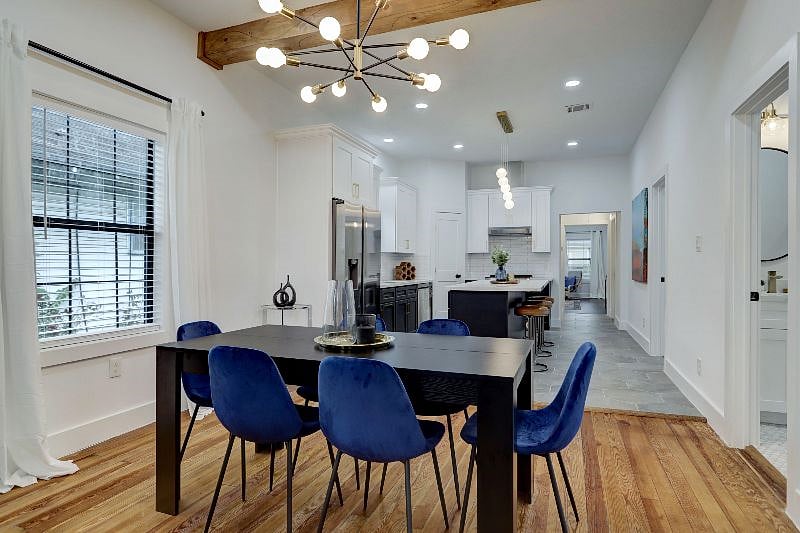 Furnished Finder property 440398_1 photo 3