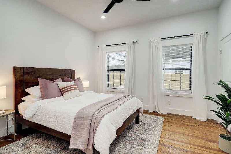 Furnished Finder property 440398_1 photo 18