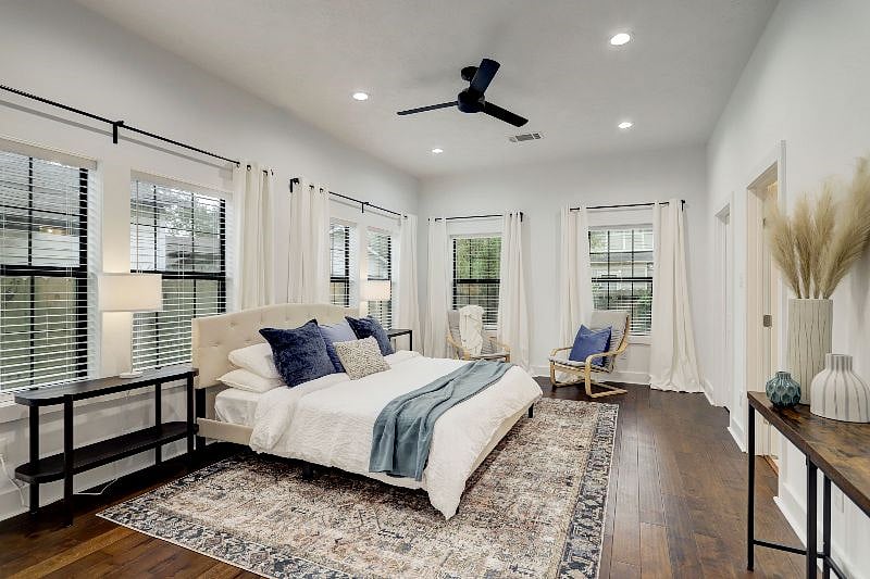 Furnished Finder property 440398_1 photo 11