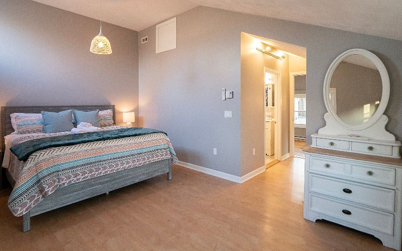 Another photo of the King sized bedroom