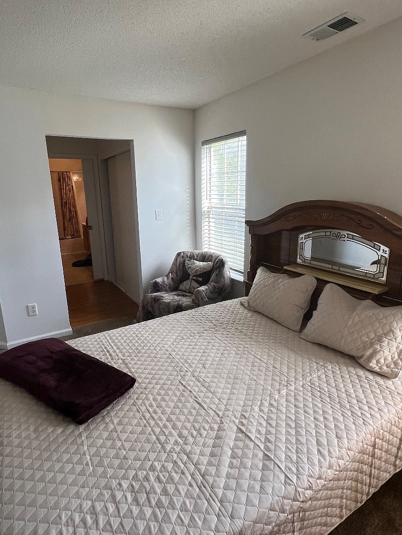 Furnished Finder property 440511_1 photo 32