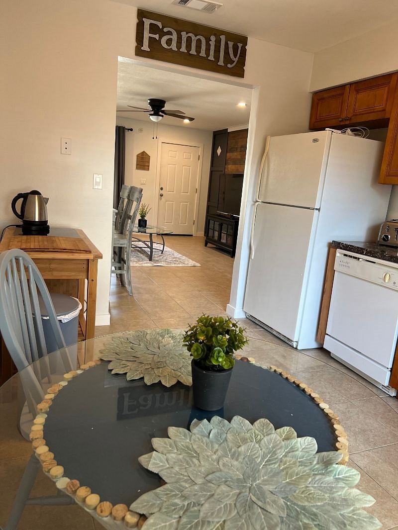 Furnished Finder property 440522_1 photo 25