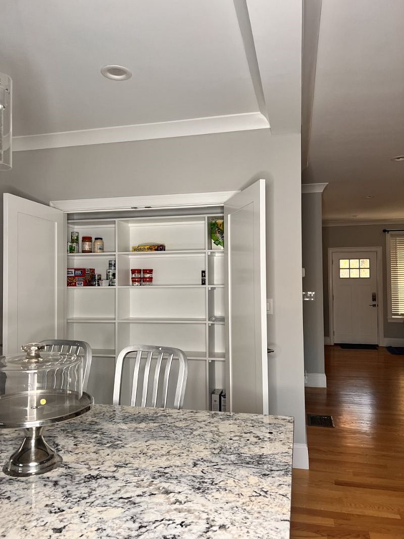 Furnished Finder property 440569_1 photo 3