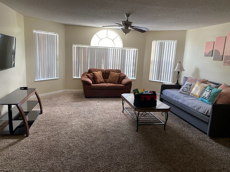 Furnished Finder property 440651_1 photo 3