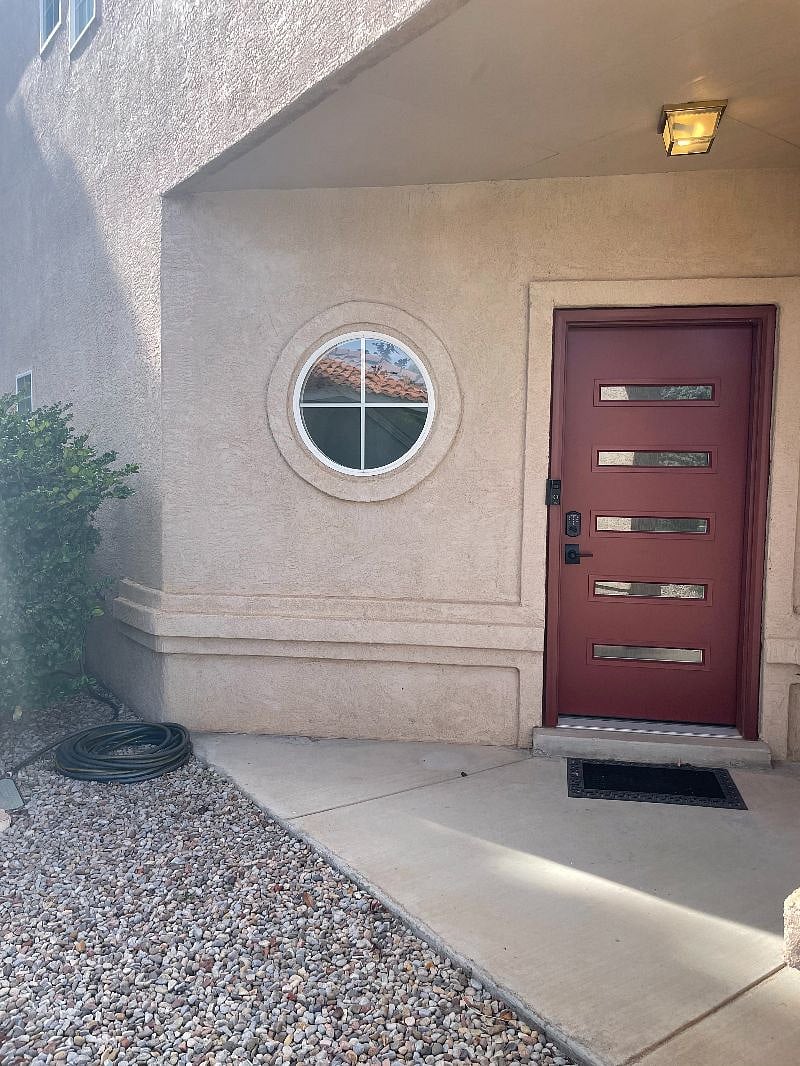 Furnished Finder property 440673_1 photo 3