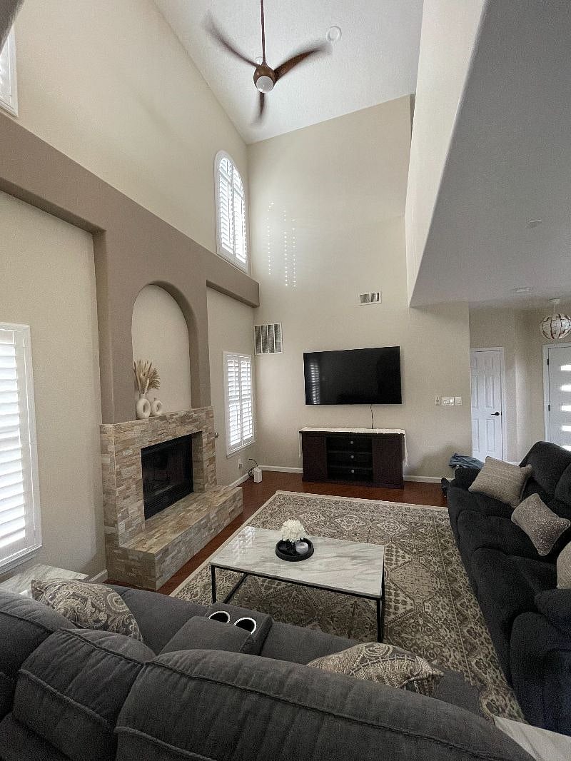 Furnished Finder property 440673_1 photo 4