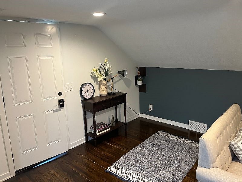 Furnished Finder property 440687_1 photo 5