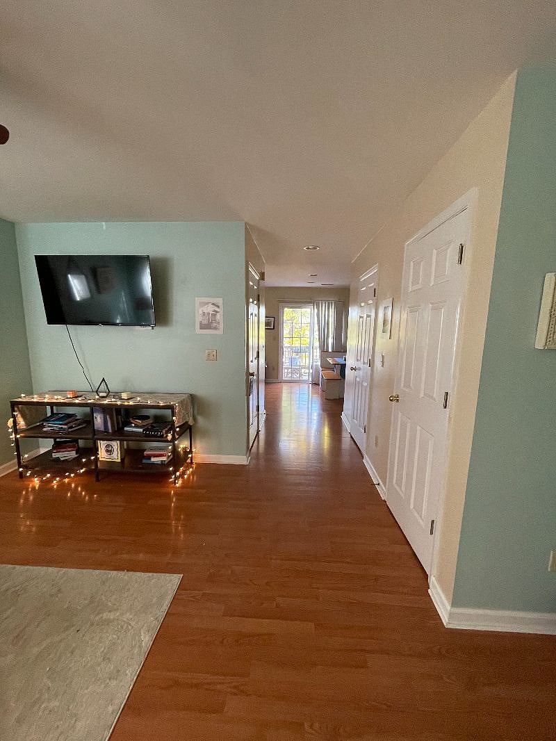 Furnished Finder property 440692_1 photo 4