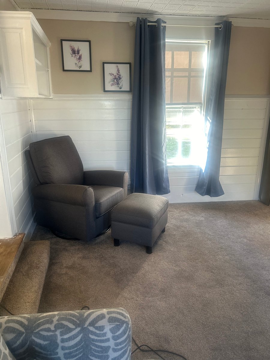 Furnished Finder property 440709_2 photo 9