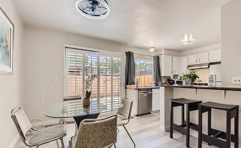 Furnished Finder property 440726_1 photo 5