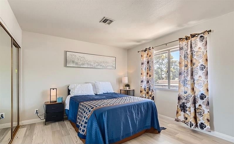 Furnished Finder property 440726_1 photo 7