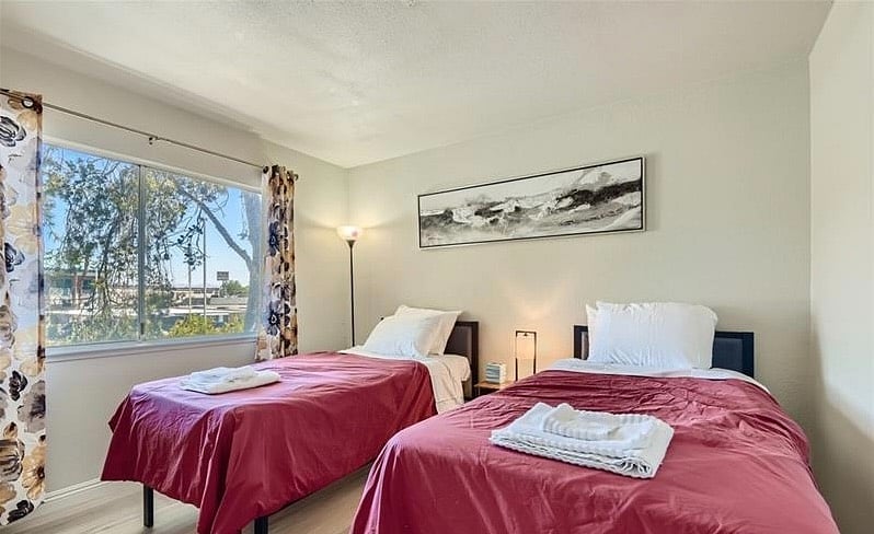 Furnished Finder property 440726_1 photo 8