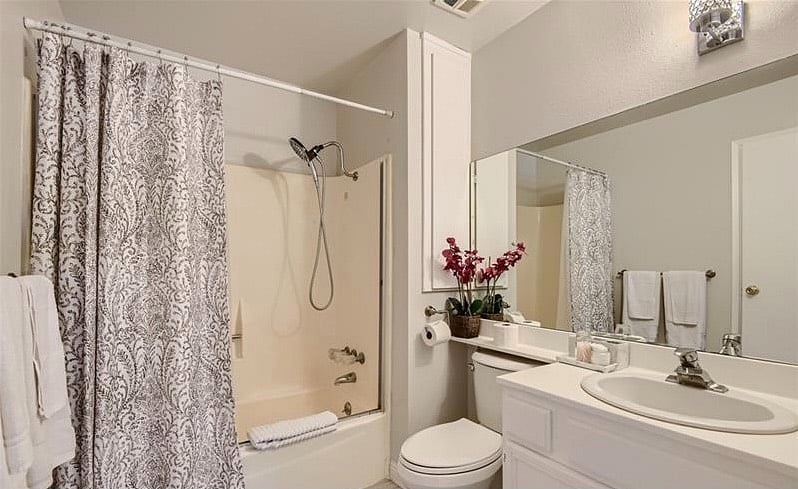 Furnished Finder property 440726_1 photo 10