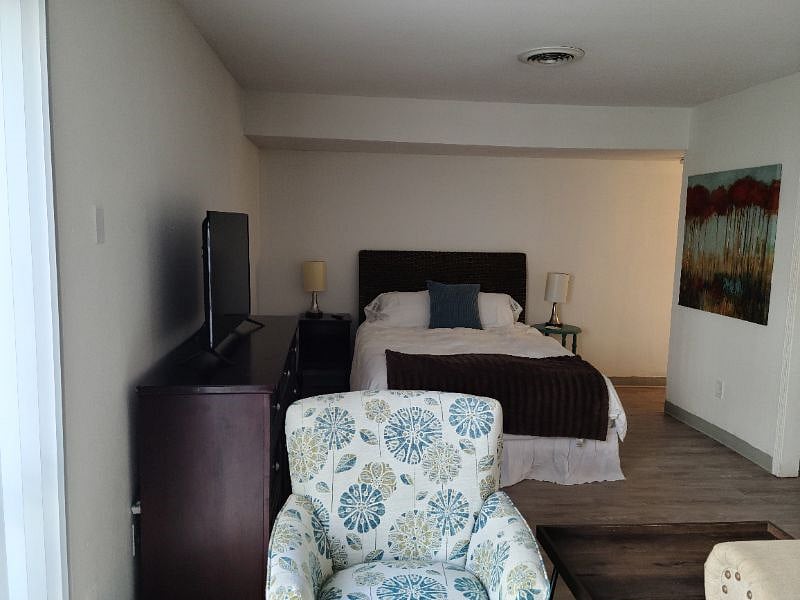 Furnished Finder property 440730_1 photo 18