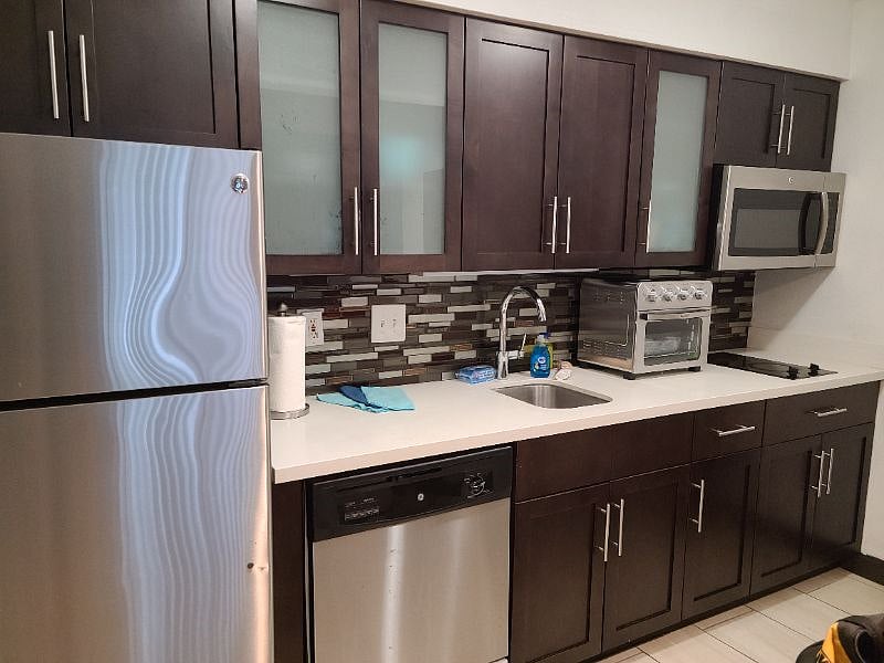 Furnished Finder property 440730_1 photo 19