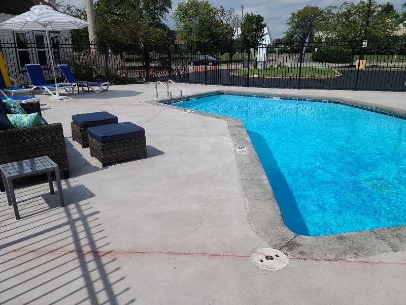 Furnished Finder property 440730_1 photo 14