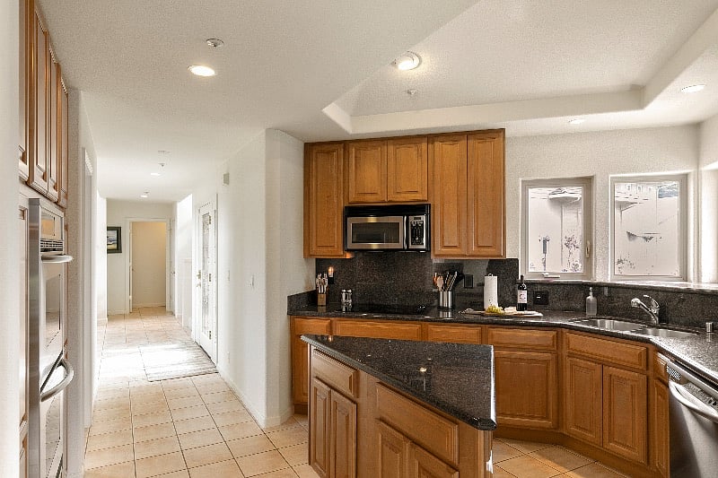 Furnished Finder property 440737_1 photo 17