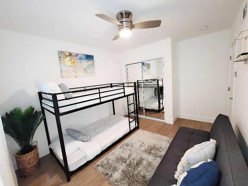 Furnished Finder property 440742_1 photo 17