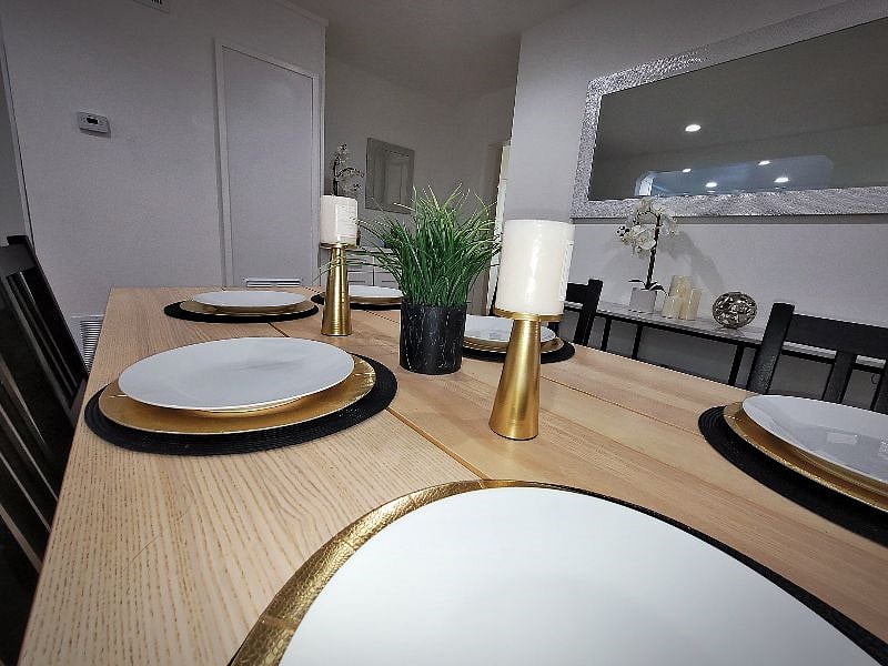 Furnished Finder property 440742_1 photo 22