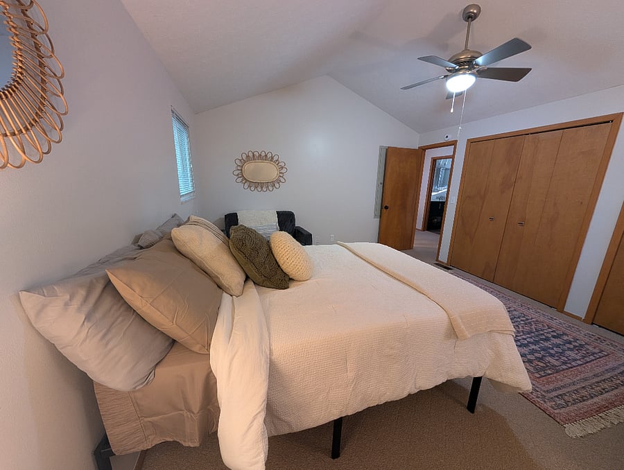 Furnished Finder property 440753_1 photo 17