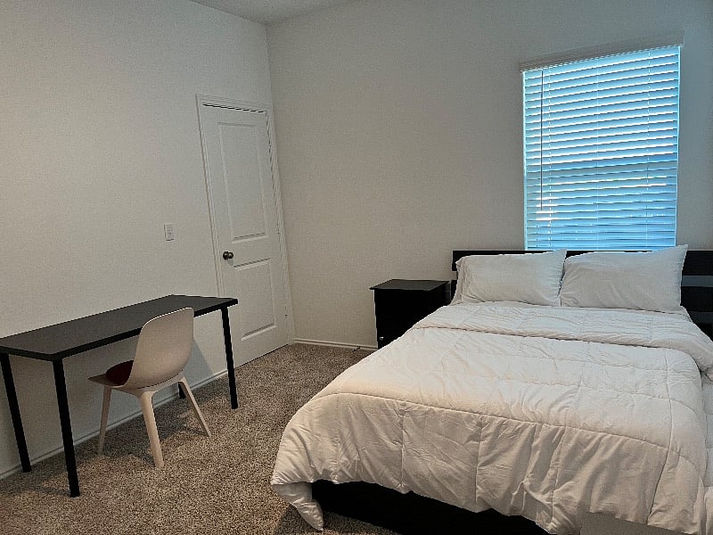 Furnished Finder property 440770_1 photo 4