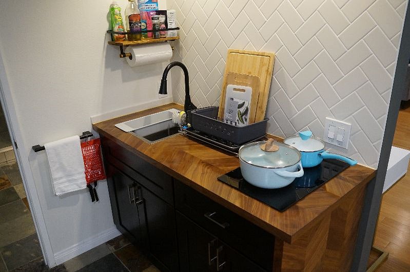 High heat induction stove top, heats up FAST