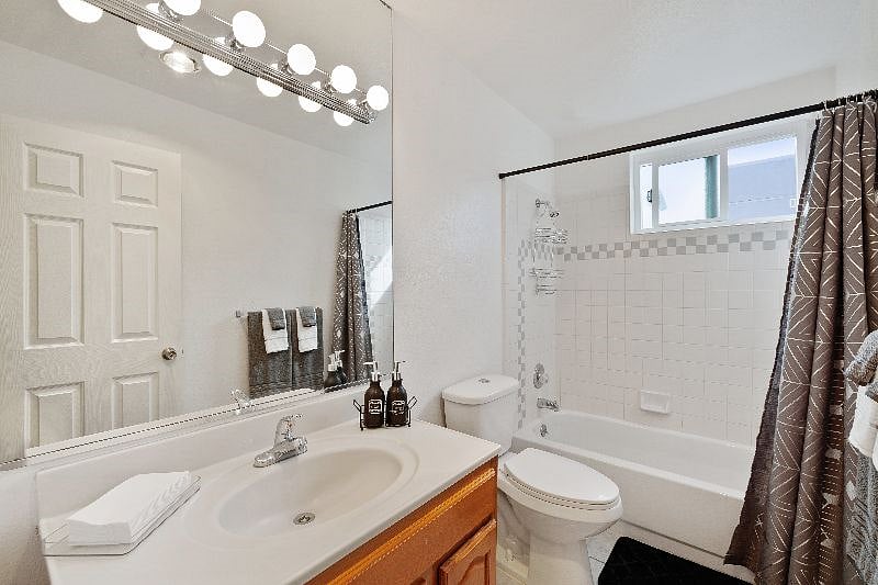 Furnished Finder property 440854_1 photo 11