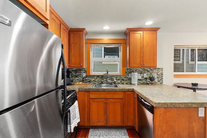 Furnished Finder property 440871_1 photo 21
