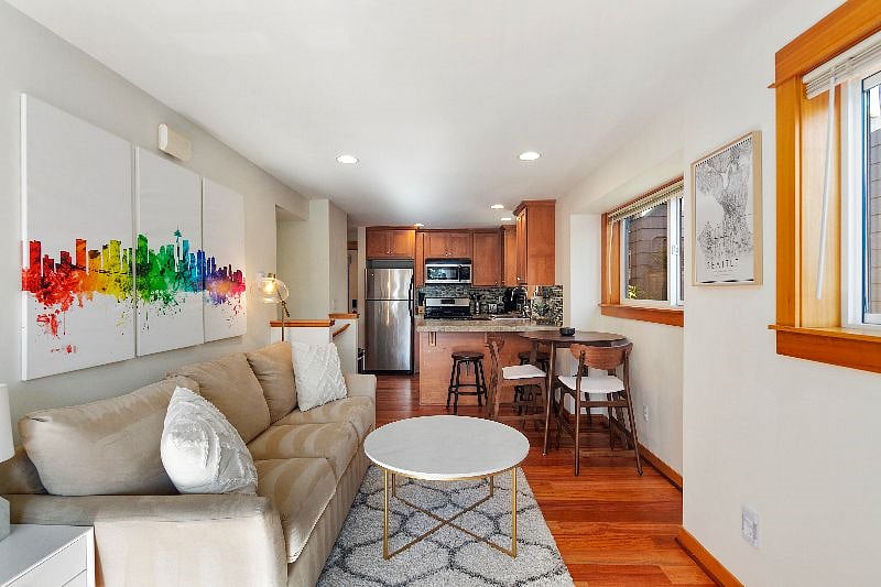 Furnished Finder property 440871_1 photo 7