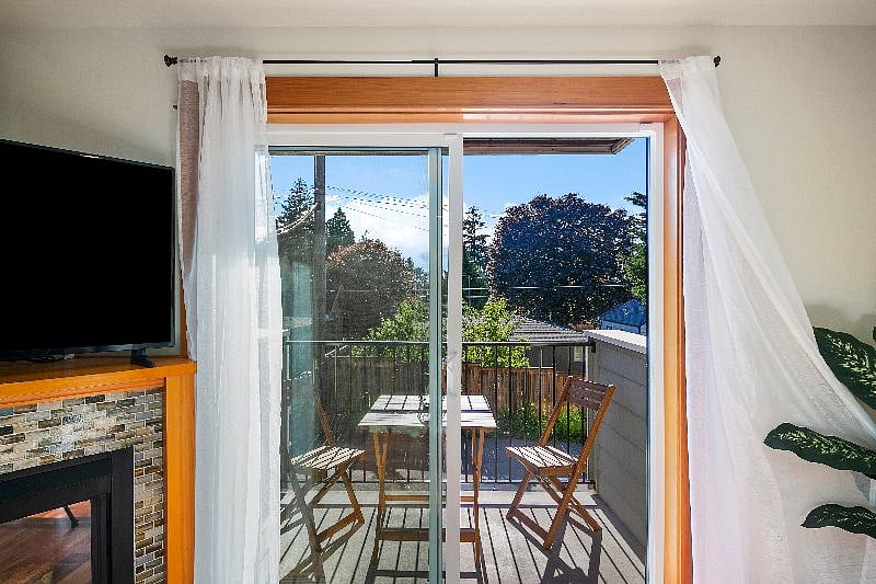 Furnished Finder property 440871_1 photo 17