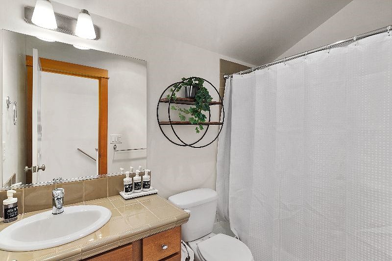 Furnished Finder property 440871_1 photo 13