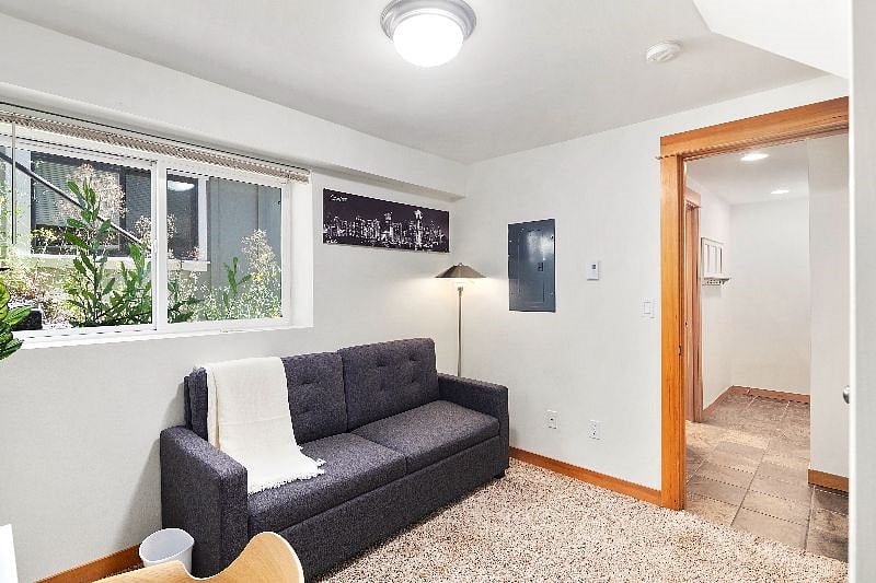 Furnished Finder property 440871_1 photo 15