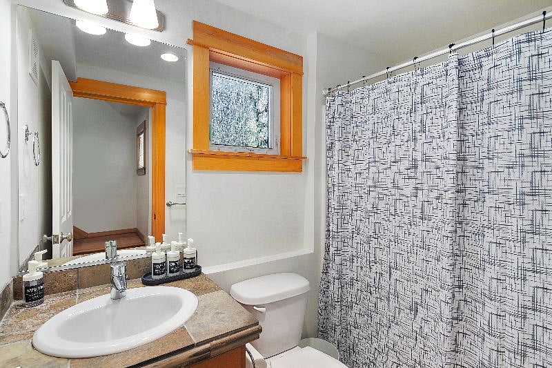 Furnished Finder property 440871_1 photo 16