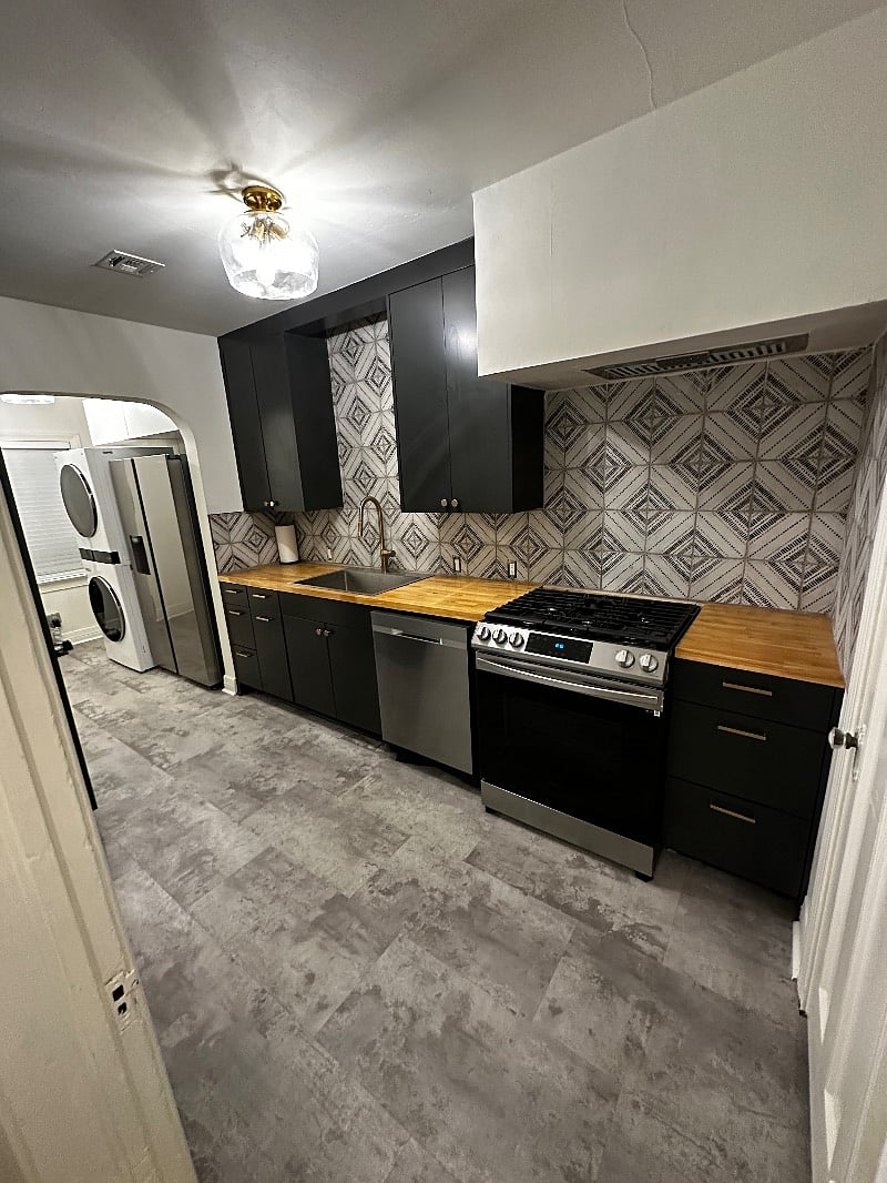 Furnished Finder property 440903_1 photo 9
