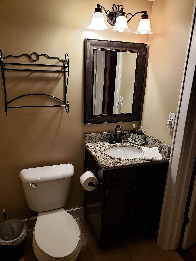 Furnished Finder property 440984_1 photo 16