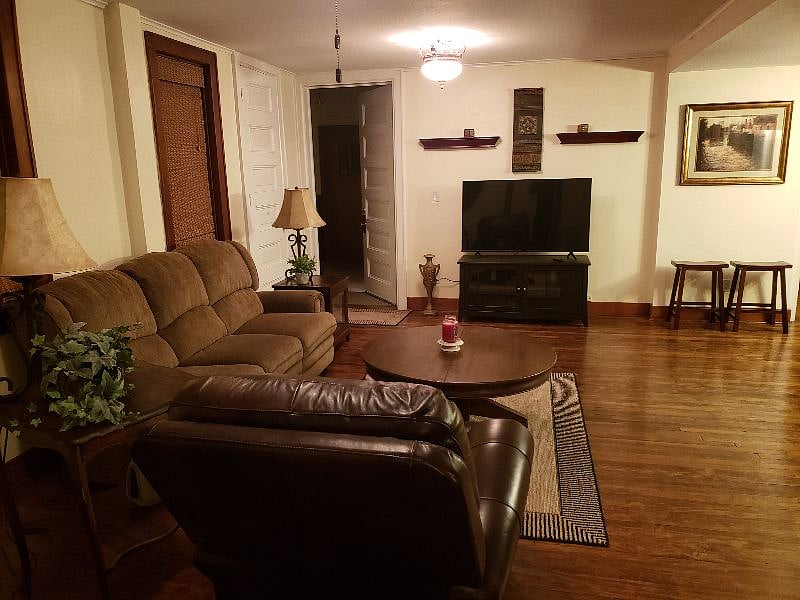 Furnished Finder property 440984_1 photo 12