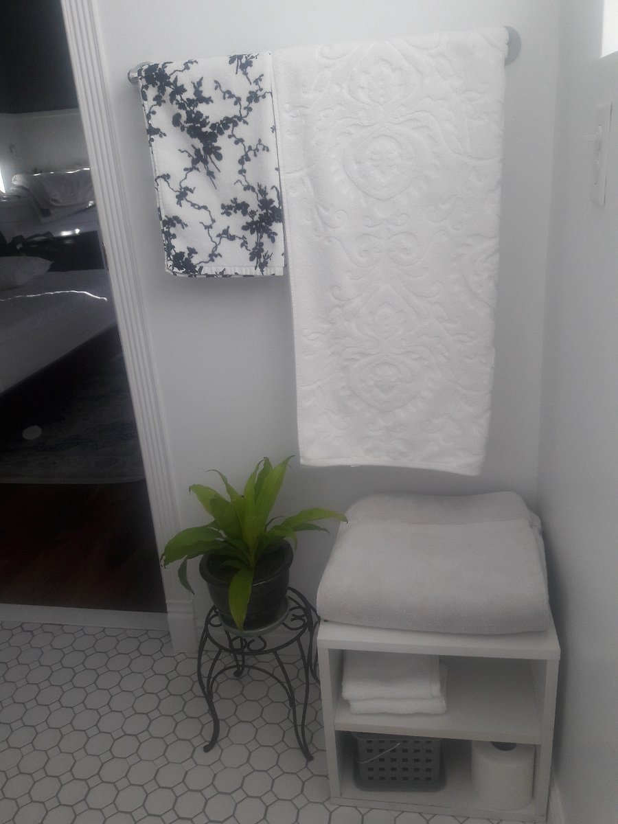 Furnished Finder property 440986_1 photo 11