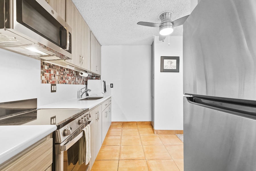 Furnished Finder property 440996_2 photo 9