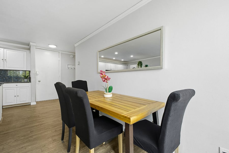 Furnished Finder property 440996_4 photo 17
