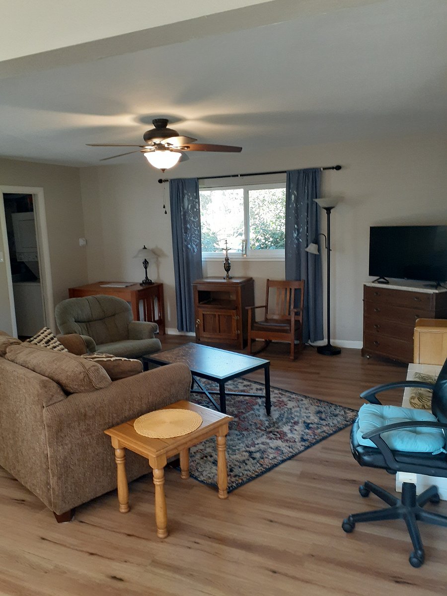 Furnished Finder property 440999_1 photo 8
